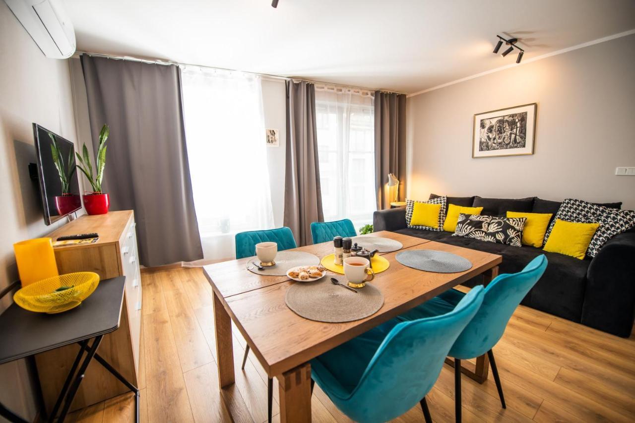 Apartament Miodowa 42 Z Miejscem Parkingowym Krasków Εξωτερικό φωτογραφία